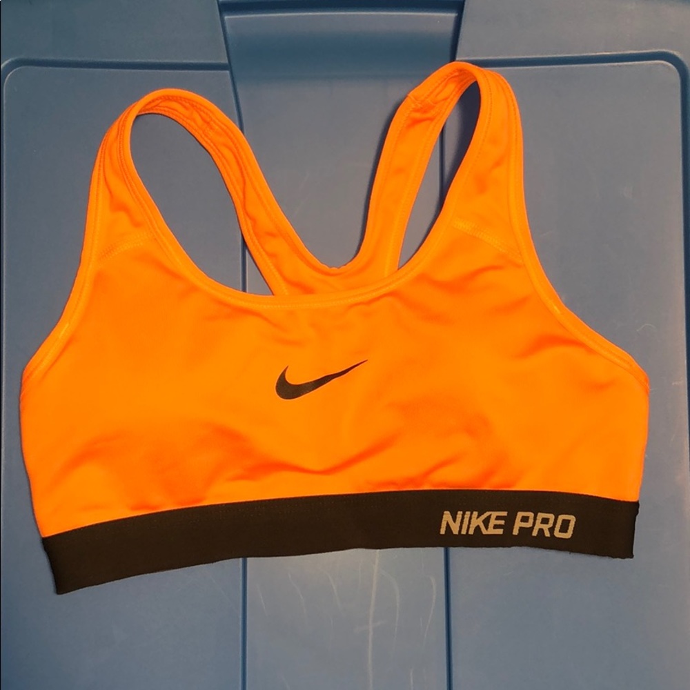 Nike Pro Sports Bra